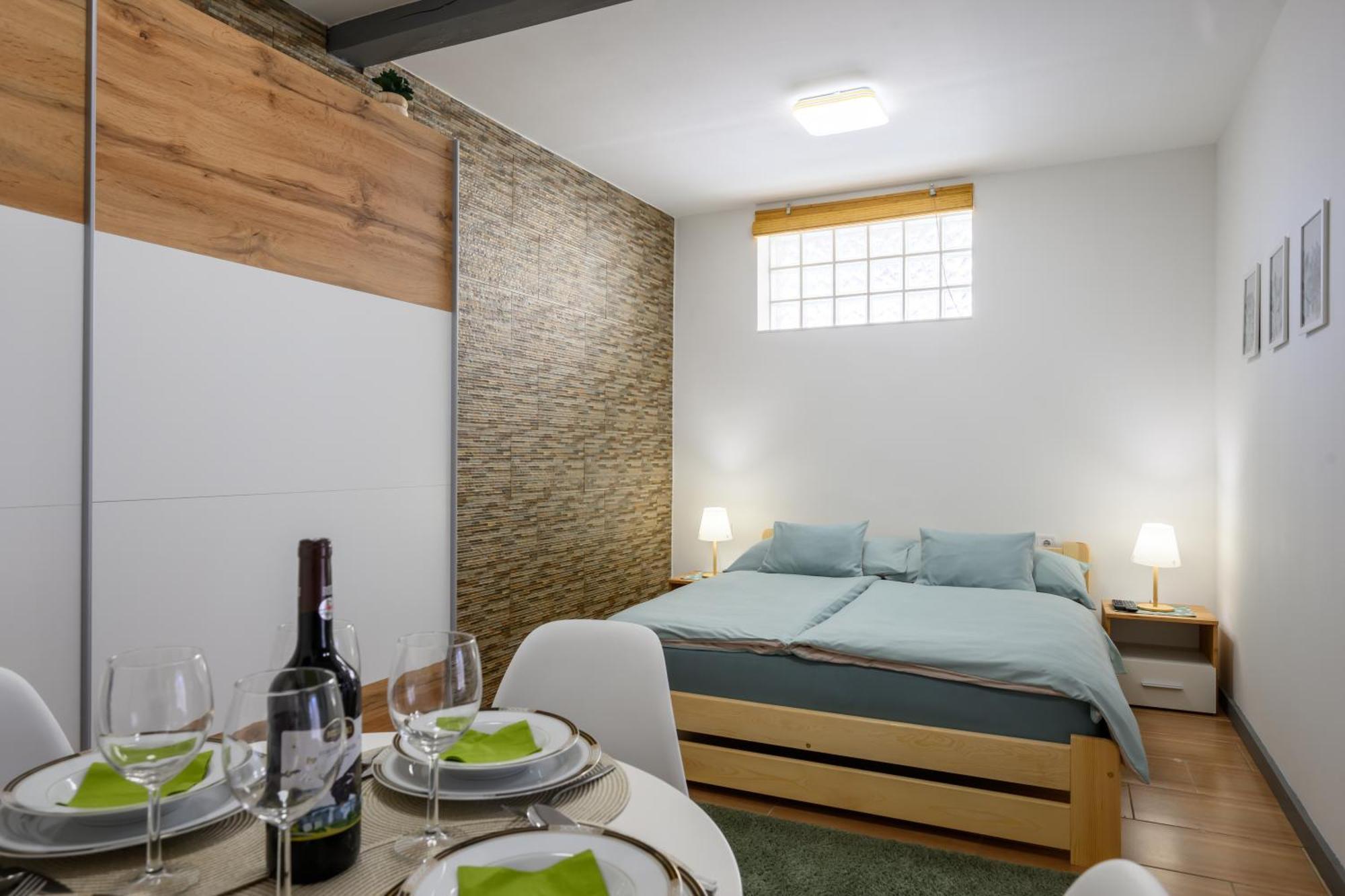 Hotel Koevirozsa Pihenohaz Demjén Esterno foto
