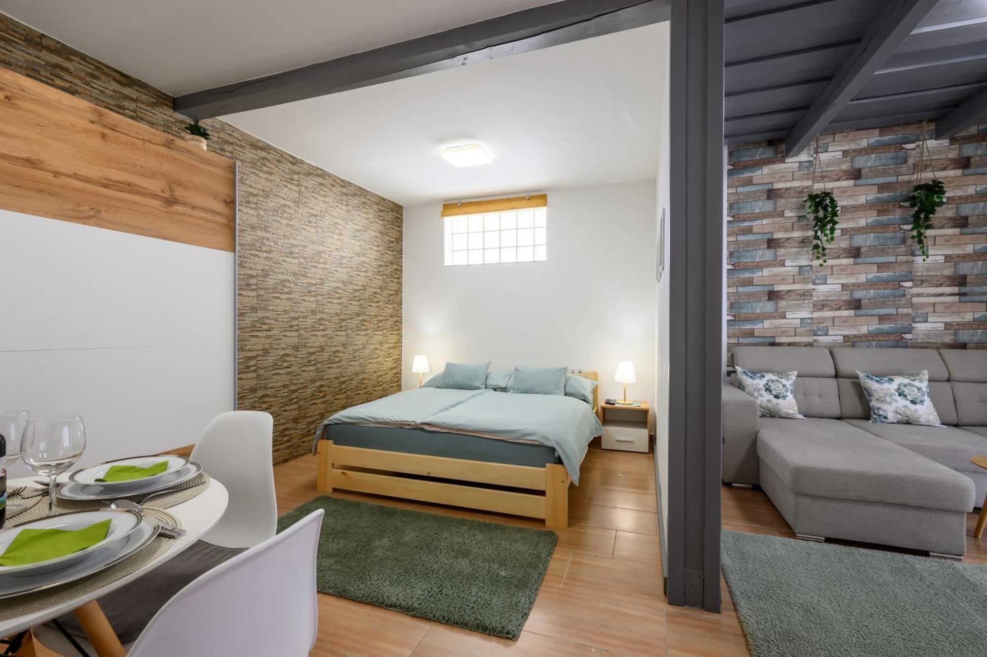 Hotel Koevirozsa Pihenohaz Demjén Esterno foto