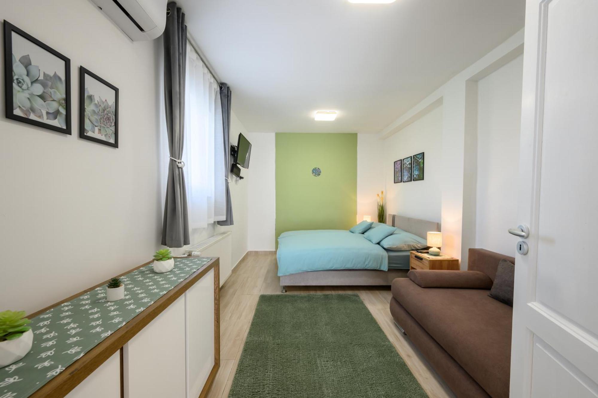 Hotel Koevirozsa Pihenohaz Demjén Esterno foto