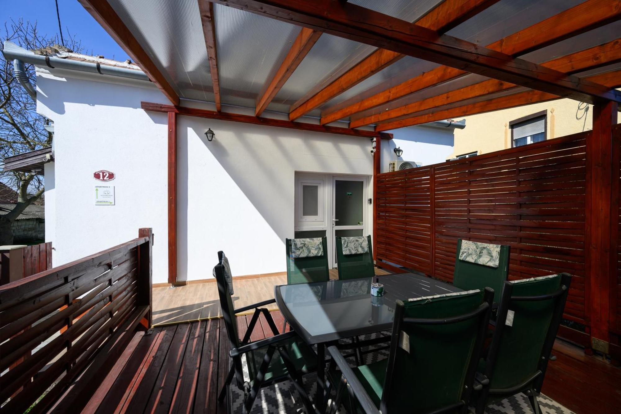 Hotel Koevirozsa Pihenohaz Demjén Esterno foto